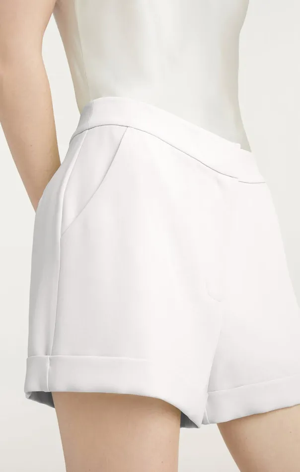 Women Cinq Sept Bottoms Crepe Elaine Short Ivory