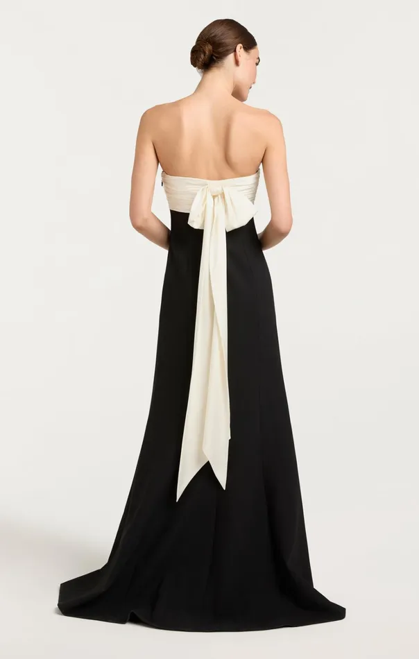 Women Cinq Sept Dresses Lorella Gown Blackivory