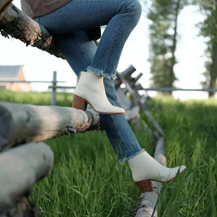 Women Dari Boot Bone Nisolo Heels