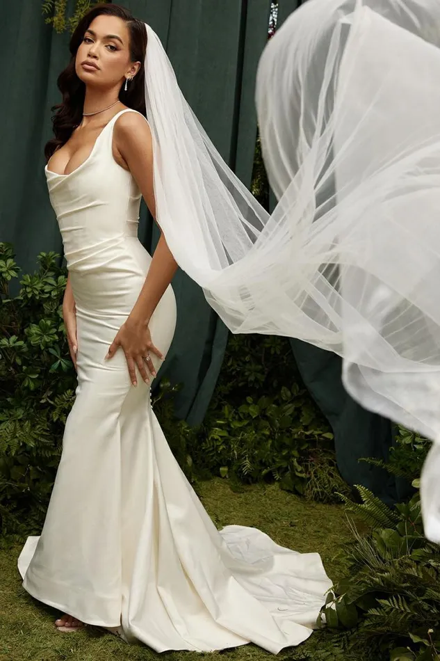 Women Leone White Ultra Long Soft Tulle Veil House Of CB Shop Bridal Women Leone White Ultra Long Soft Tulle Veil House Of CB Shop Bridal