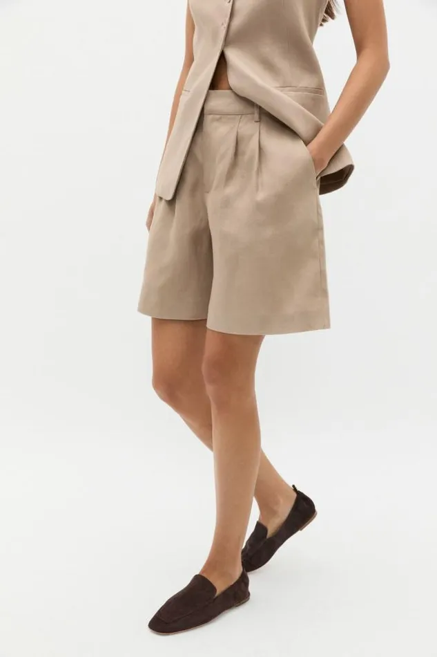 Women Shorts Seed Heritage Linen Mid Length Short Cookie