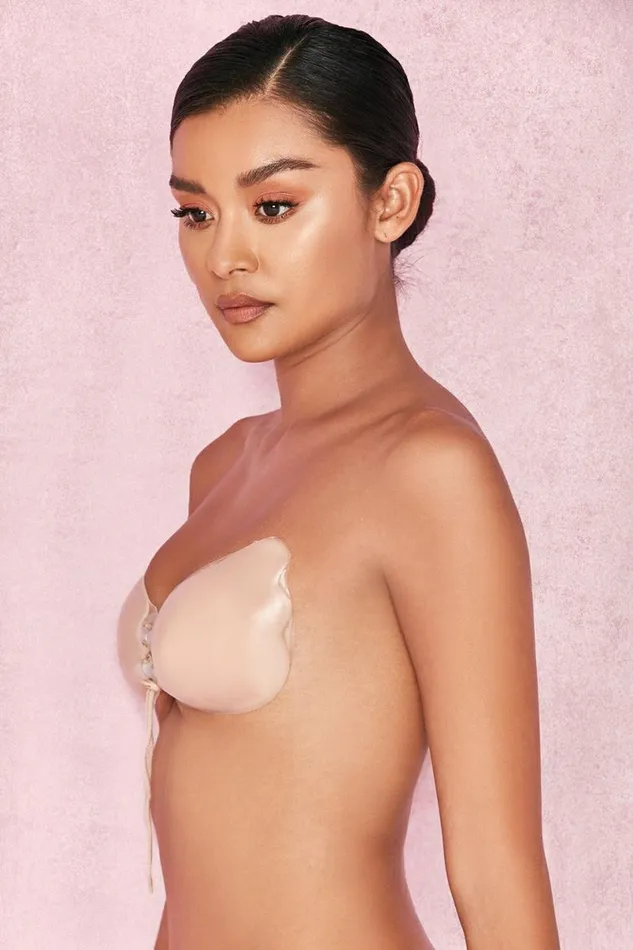 Women SILICON PUSH UP INVISIBLE BRA 8211 BEIGE House Of CB Shapewear Women SILICON PUSH UP INVISIBLE BRA 8211 BEIGE House Of CB Shapewear
