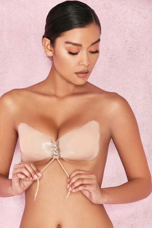 Women SILICON PUSH UP INVISIBLE BRA 8211 BEIGE House Of CB Shapewear Women SILICON PUSH UP INVISIBLE BRA 8211 BEIGE House Of CB Shapewear