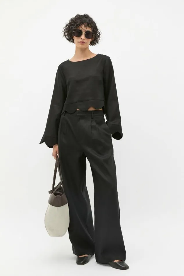 Women TShirts and Tops Seed Heritage Scallop Hem Shell Top Black